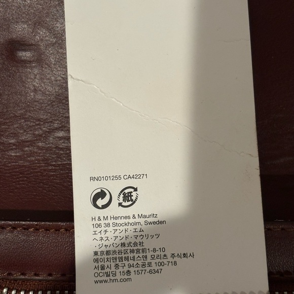 Elegant Brown Leather Purse - Picture 4 of 6